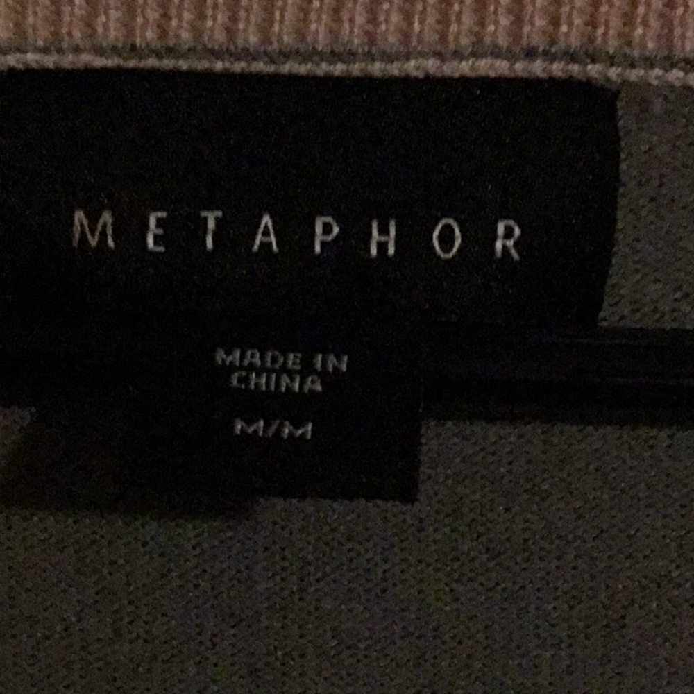 Sweater - Picture 2 of 3